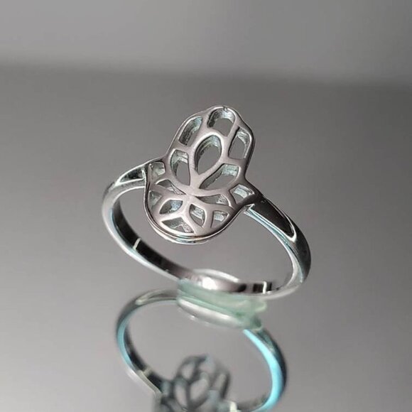 Women's 925 Thin Sterling Silver Hand Hamsa Dainty Protection Amulet Ring - Picture 1 of 10